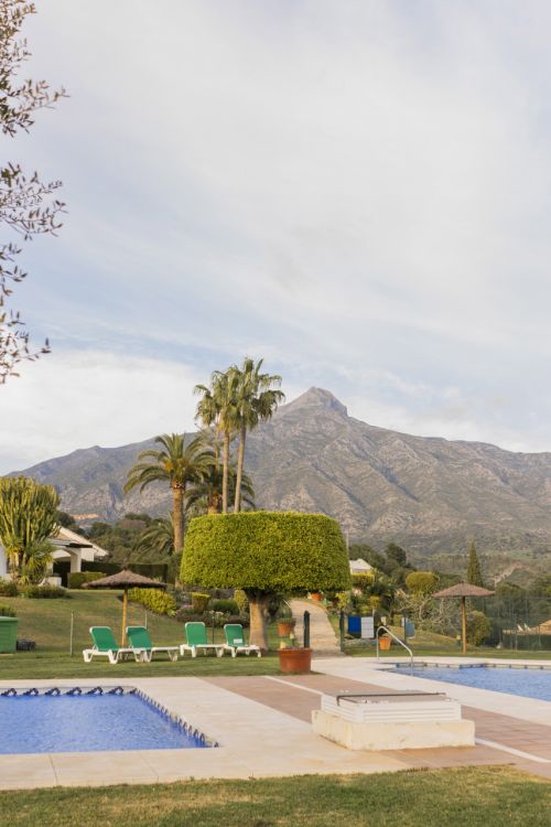 A stunning, renovated townhouse in Nueva Andalucía, Aloha.