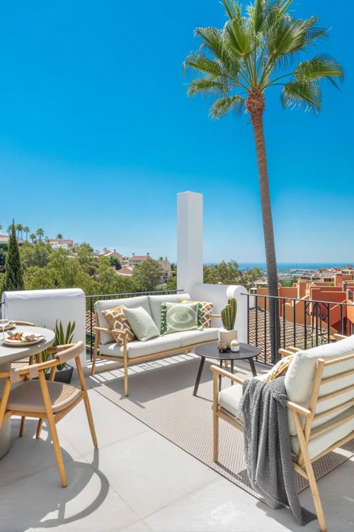 Apartamento en venta en Benahavis
