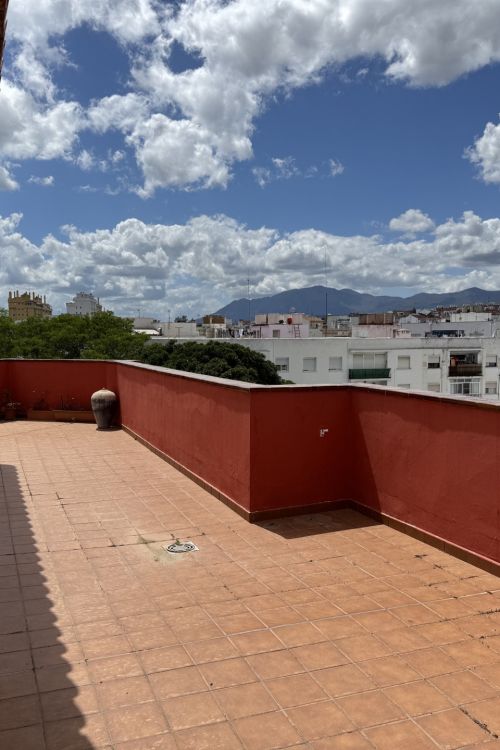 Fantastic 3-bedroom penthouse in the center of San Pedro de Alcántara, Marbella