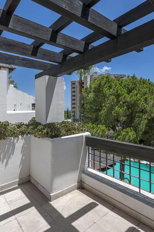 Apartment for sale in Rio Real, Marbella East