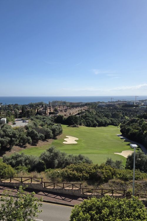 Duplex te koop in Santa Clara, Marbella Oost