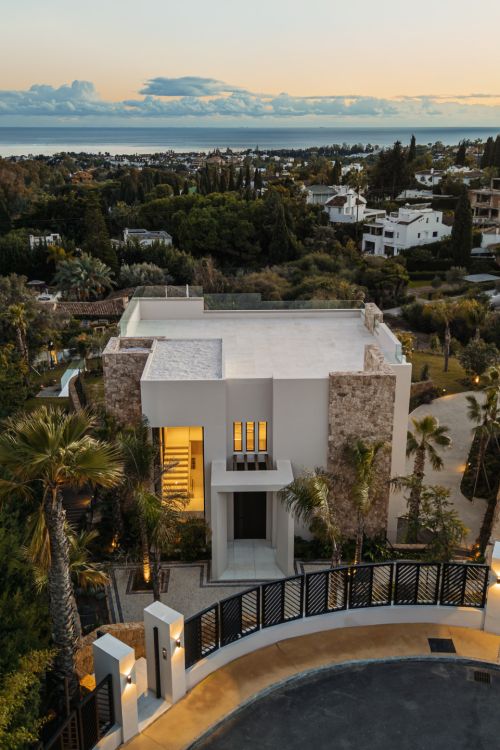 Excepcional Villa de Lujo en un Prestigioso Entorno de Marbella