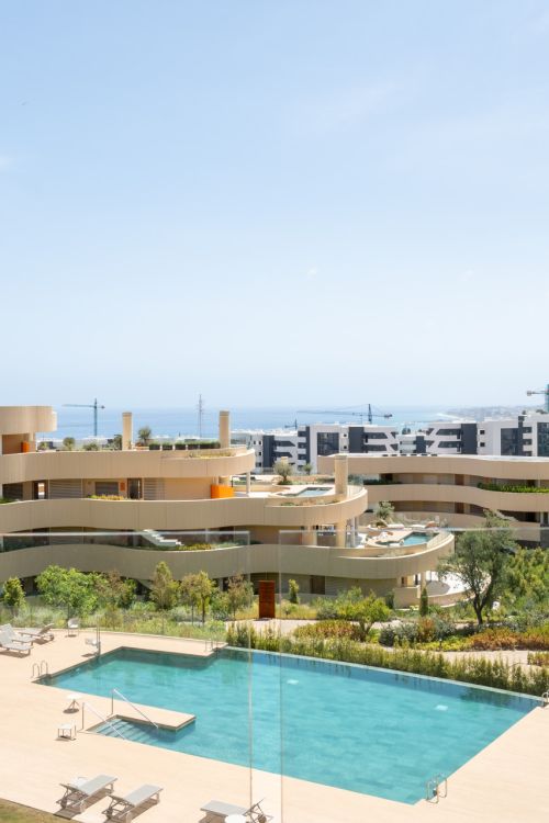 Excepcional Apartamento de Lujo con Orientación Sur y Vistas Panorámicas al Mediterráneo – A Estrenar y Nunca Habitado – Membresía Platinum Incluida