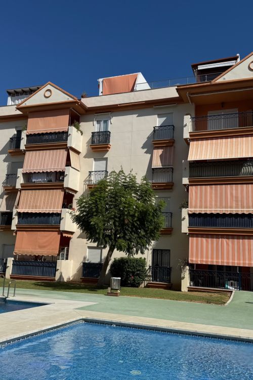Penthouse for sale in Estepona