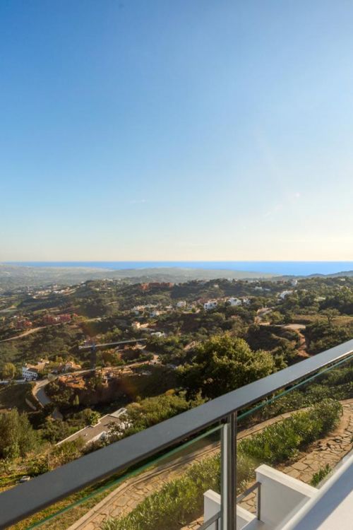 CASA PAREADA TOTALMENTE RENOVADA EN 2020 CON VISTAS PANORÁMICAS