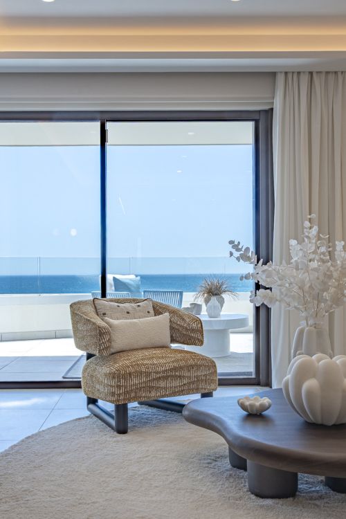 Sea View Apartment, El Velerin, Estepona
