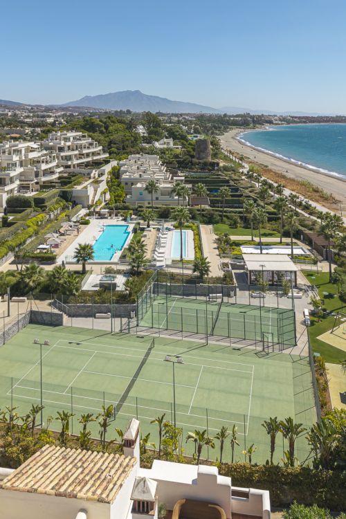 Apartment for sale in Velaya, Estepona East