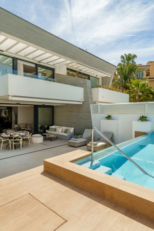 Semi Detached House for sale in Marbella - Puerto Banus