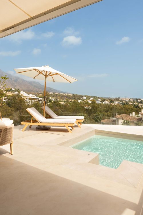 Appartement te koop in Les Belvederes, Nueva Andalucia