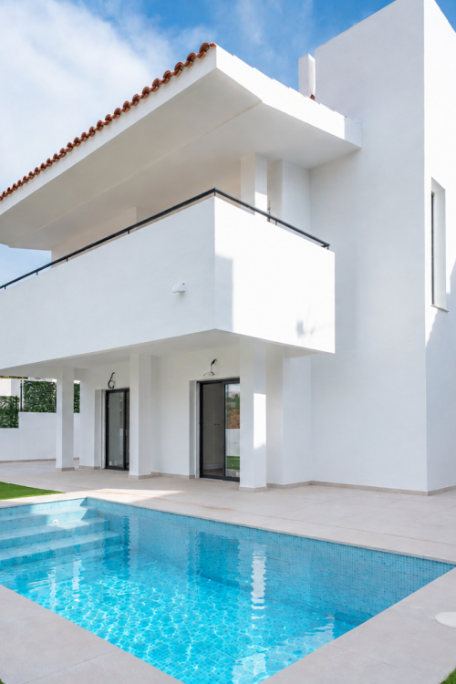 Villa de obra nueva con vistas bonitas en Mijas Pueblo