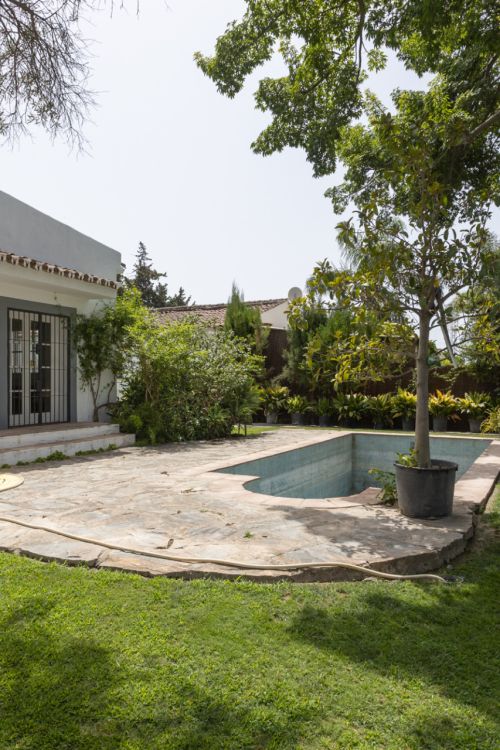 Encantadora villa con piscina y total privacidad cerca de San Pedro